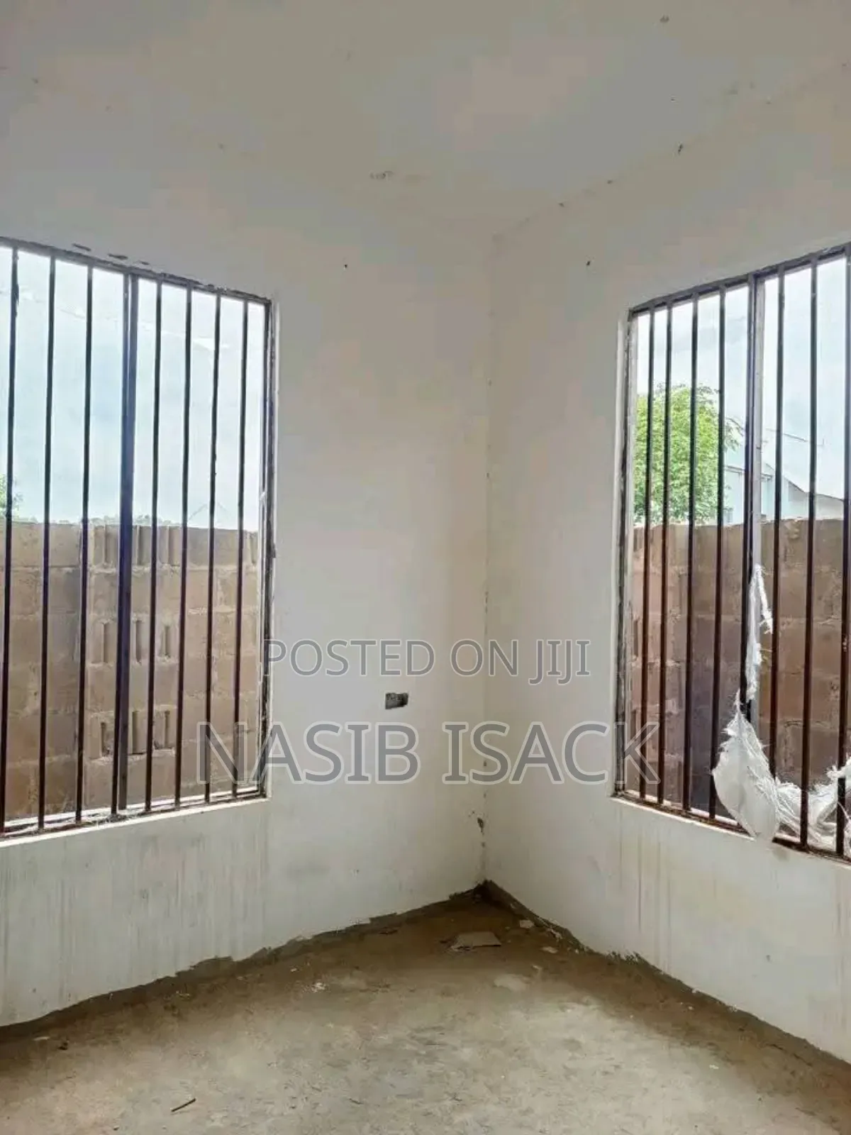 Furnished 8bdrm Apartment in Buswelu for sale in Buswelu