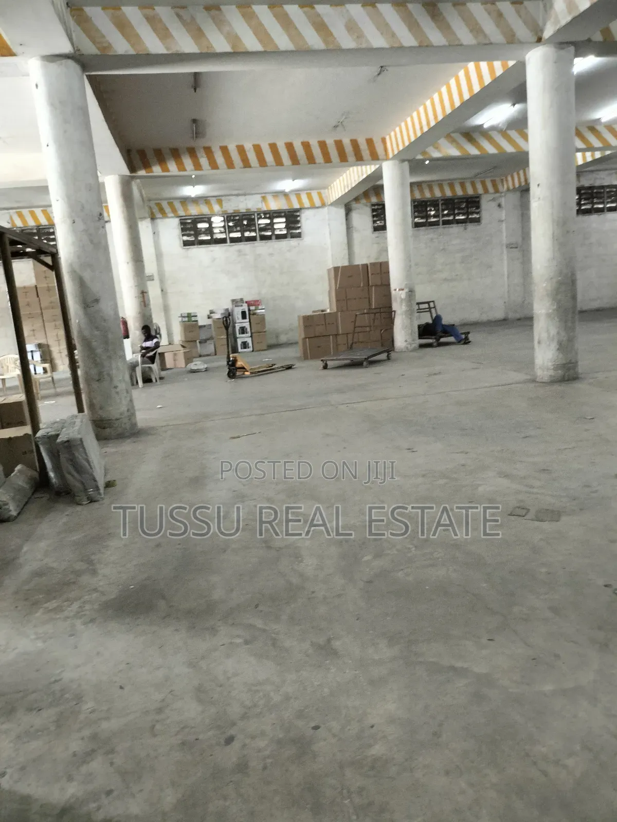Ware House for Rent Chang'ombe Mbozi Rd in Kinondoni