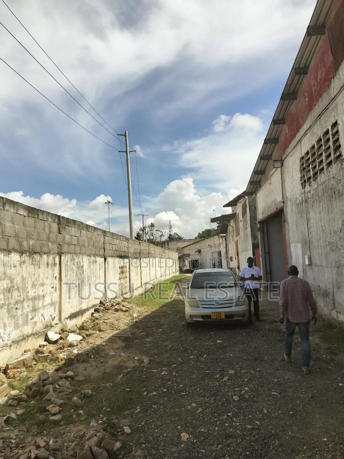 Ware House for Rent Chang'ombe Mbozi Rd in Kinondoni