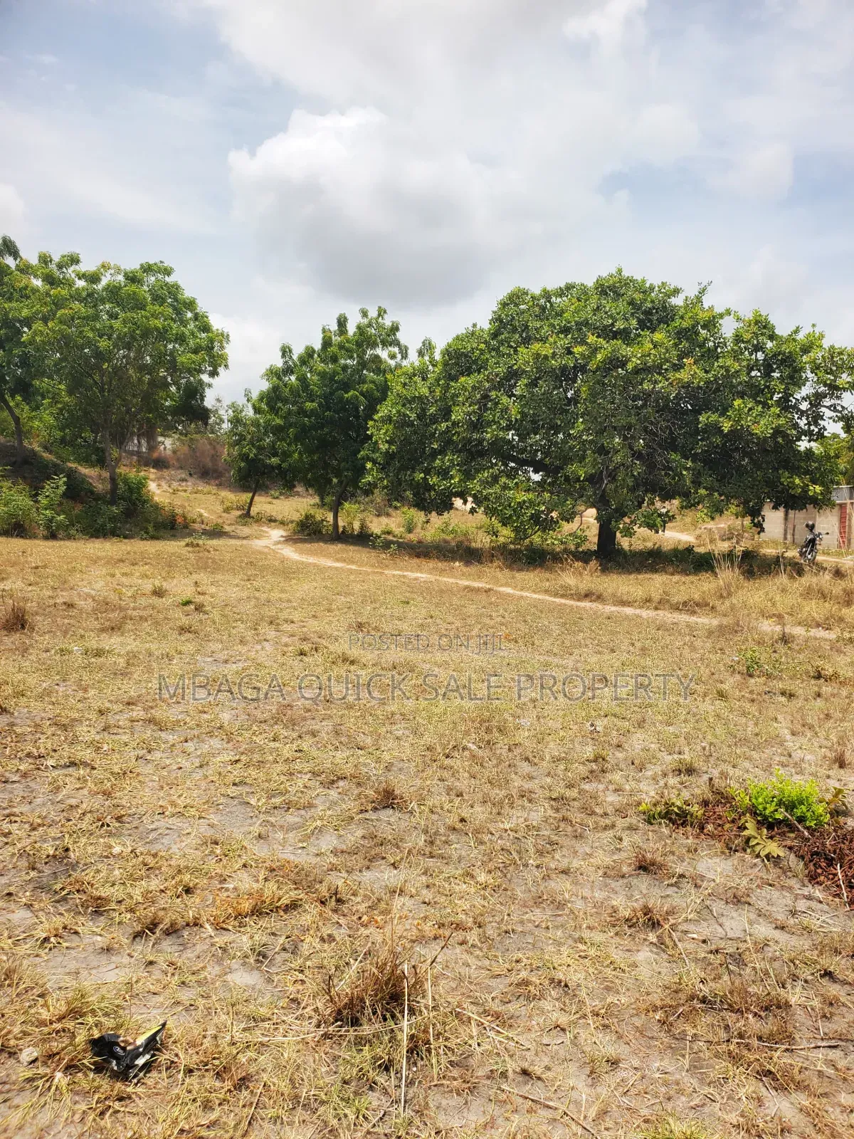 Plot for Sale Area SQM 2000 for Sale at Madale Msigani in Goba