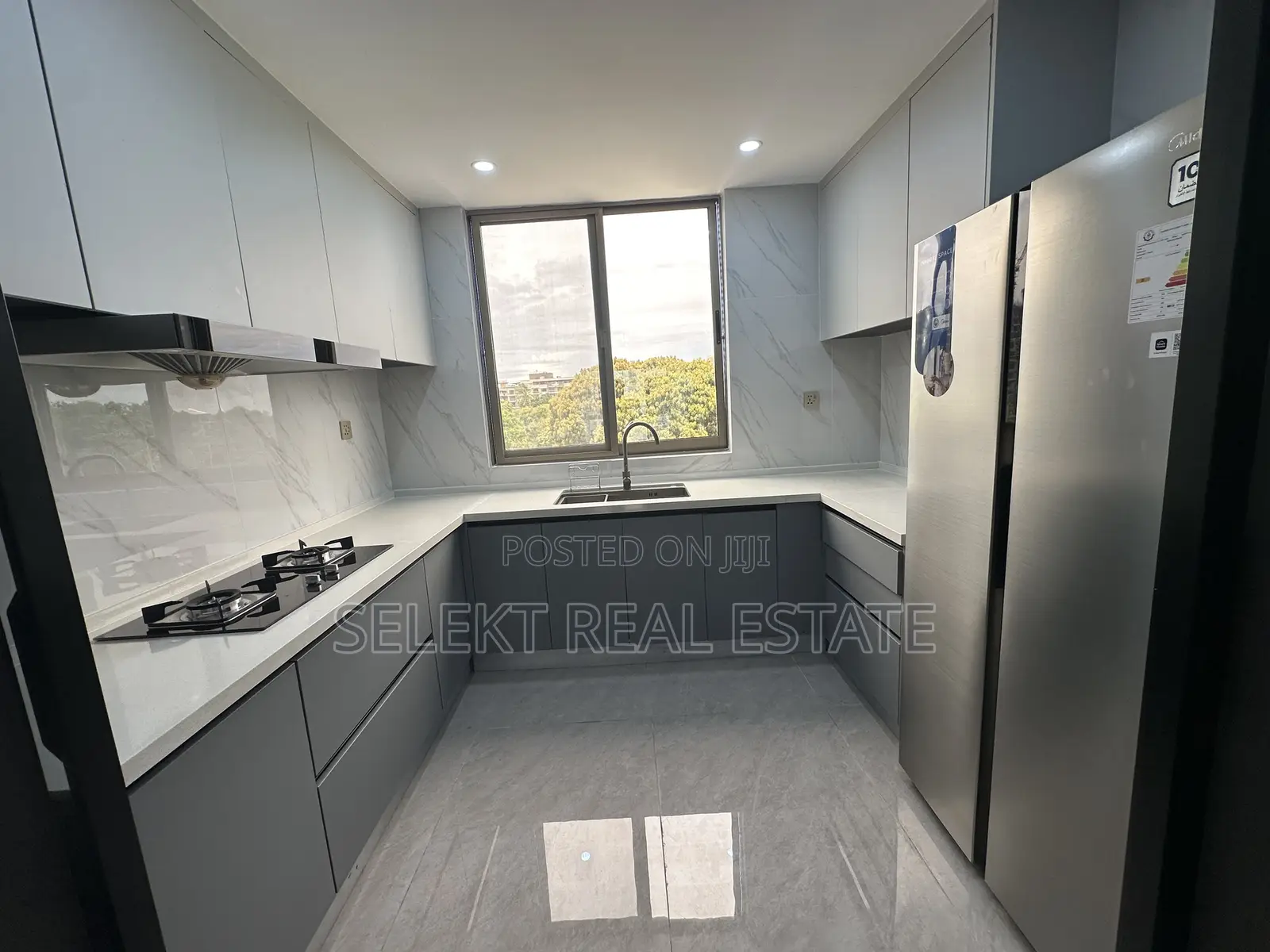 Furnished 3bdrm Apartment in Oyster Bay for sale in Oyster Bay