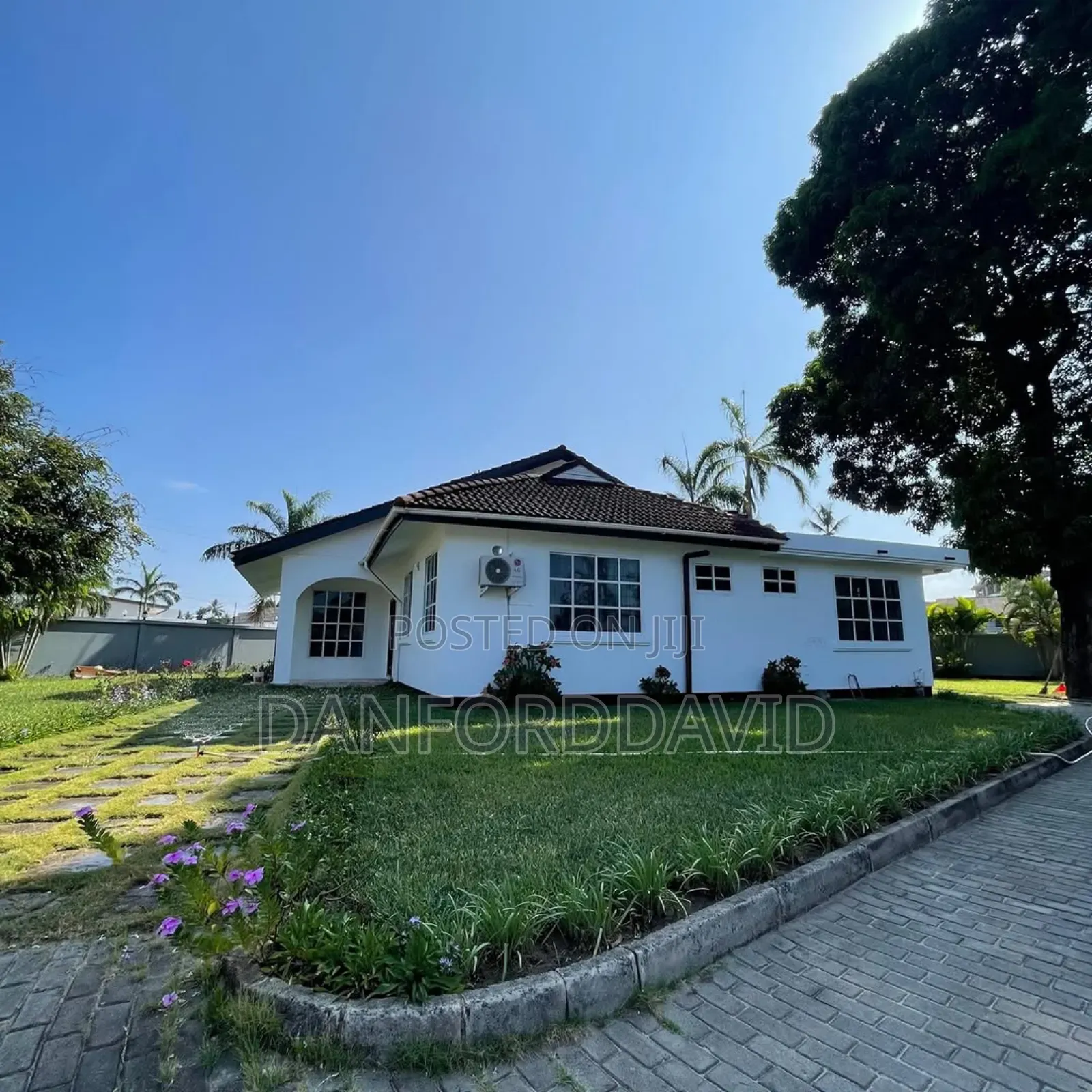 5bdrm House in Kahwa Real Estate, Mbezi Beach for sale in Mbezi Beach