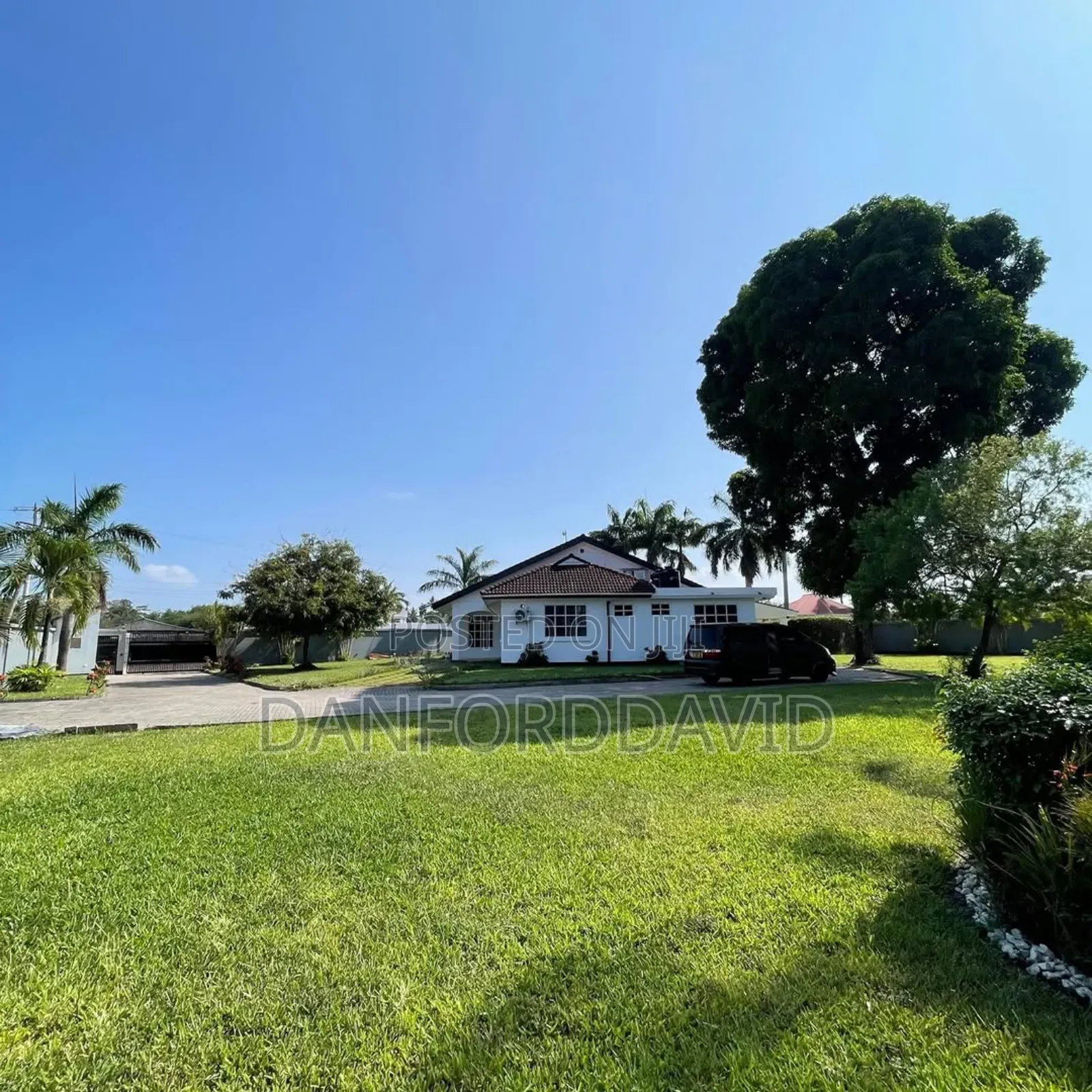 5bdrm House in Kahwa Real Estate, Mbezi Beach for sale in Mbezi Beach