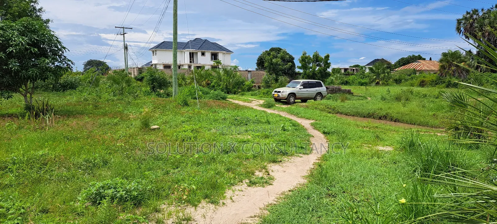 Kiwanja Kinauzwa Mbweni Mpiji Kuzuri in Mbweni