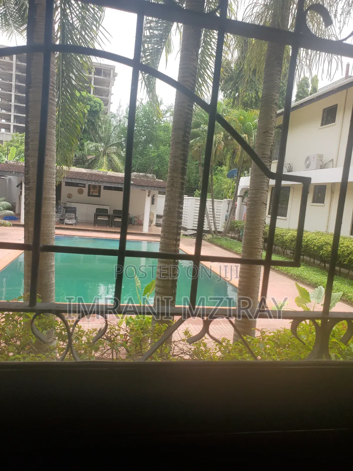 Furnished 4bdrm Bungalow in Oyster Bay for rent in Oyster Bay
