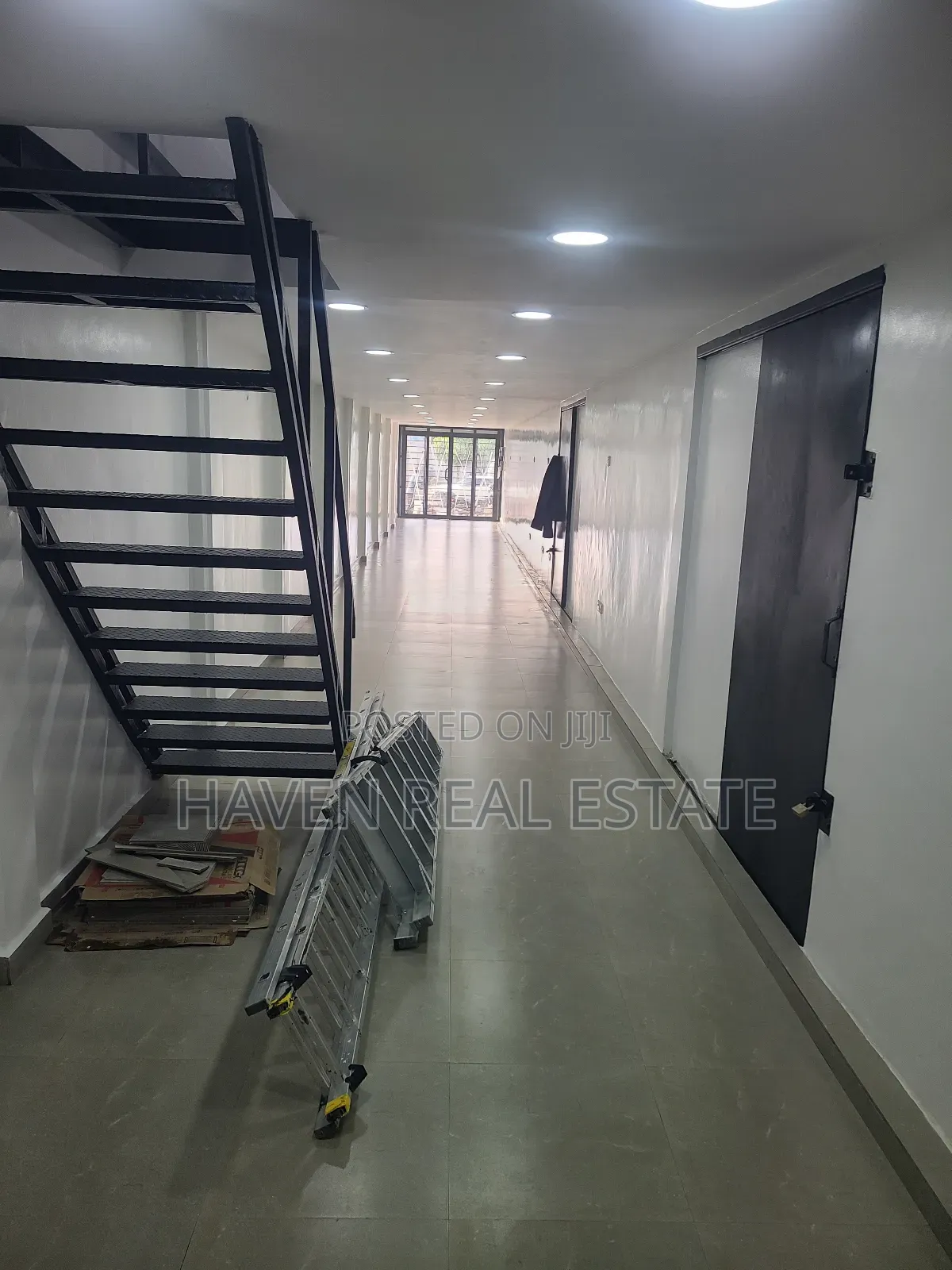 Show Room Office Space for Rent at Kamata Kariakoo in Kariakoo