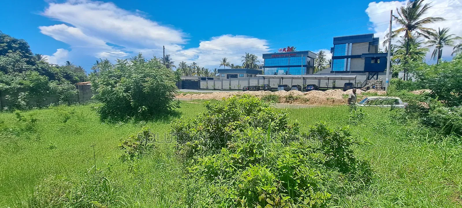 Kiwanja Kinauzwa Mivumoni Kimeshika Lami in Kunduchi