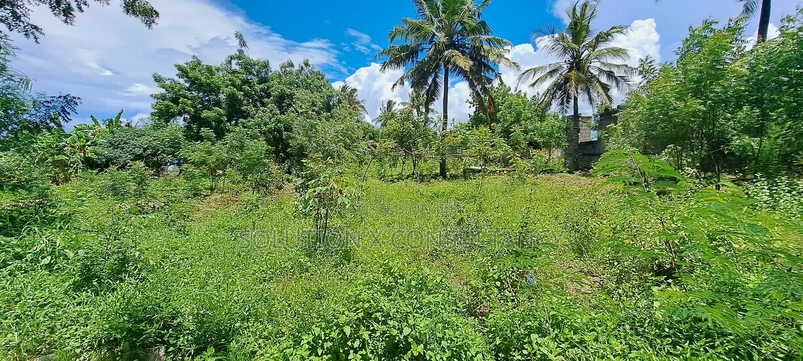 Kiwanja Kinauzwa Madale Njia Ya Umoja Road in Kunduchi
