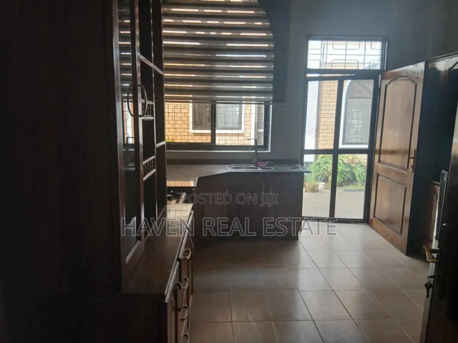 4bdrm Villa in Mikocheni for rent in Mikocheni