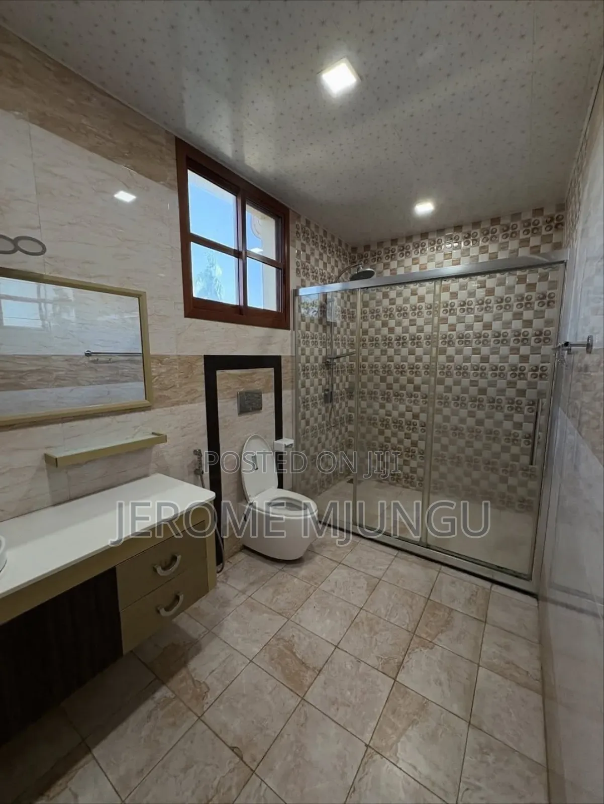 Furnished 3bdrm Villa in Ada Estate for rent in Ada Estate