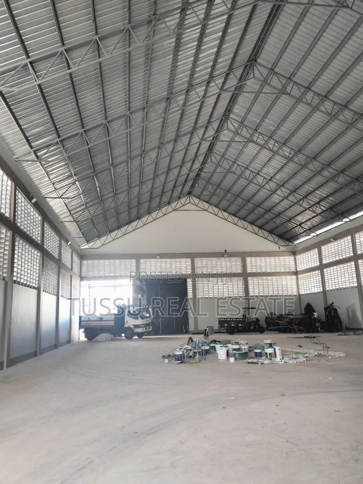 Warehouse for Rent Ununio DSM in Kunduchi