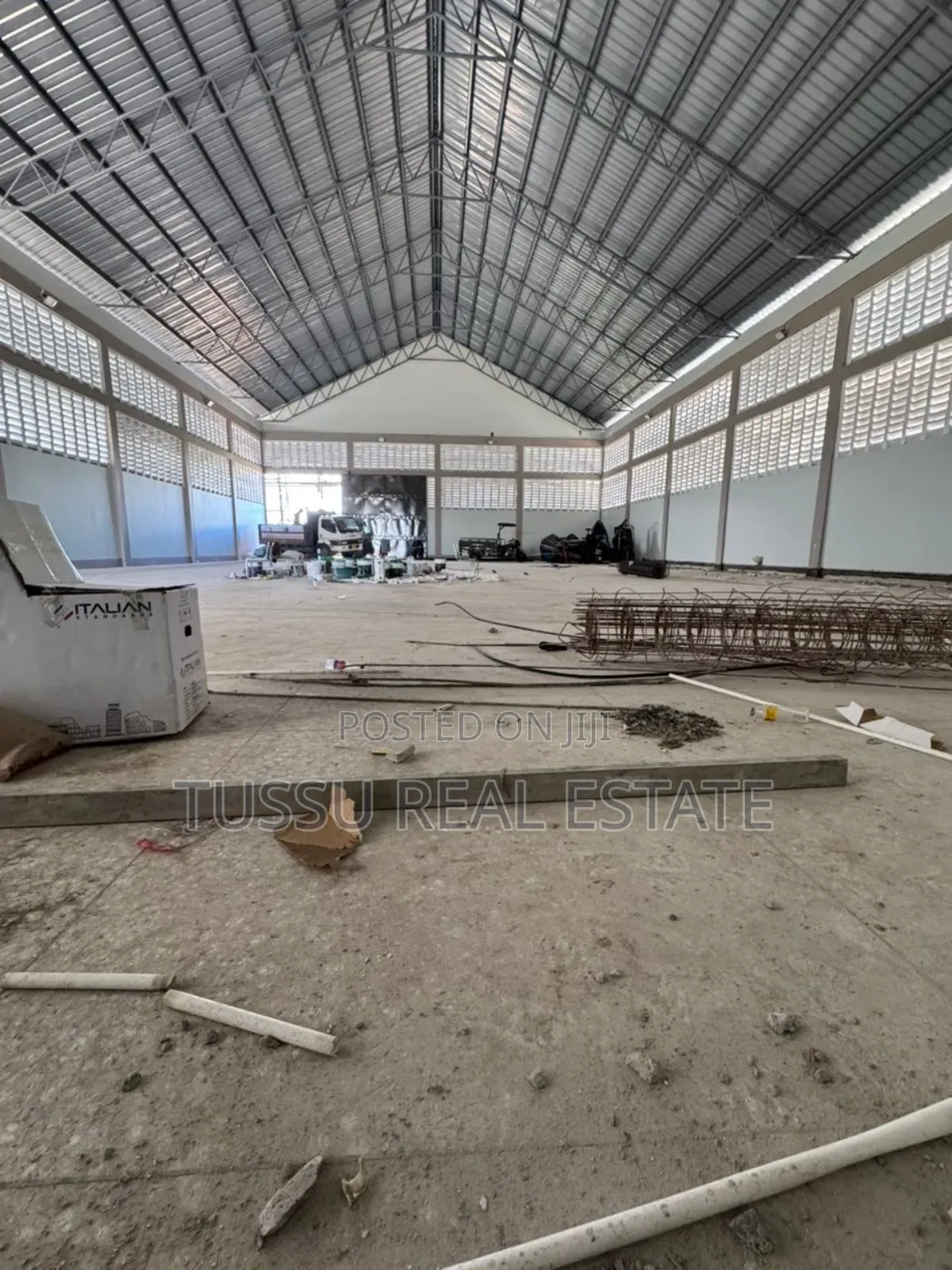 Warehouse for Rent Ununio DSM in Kunduchi