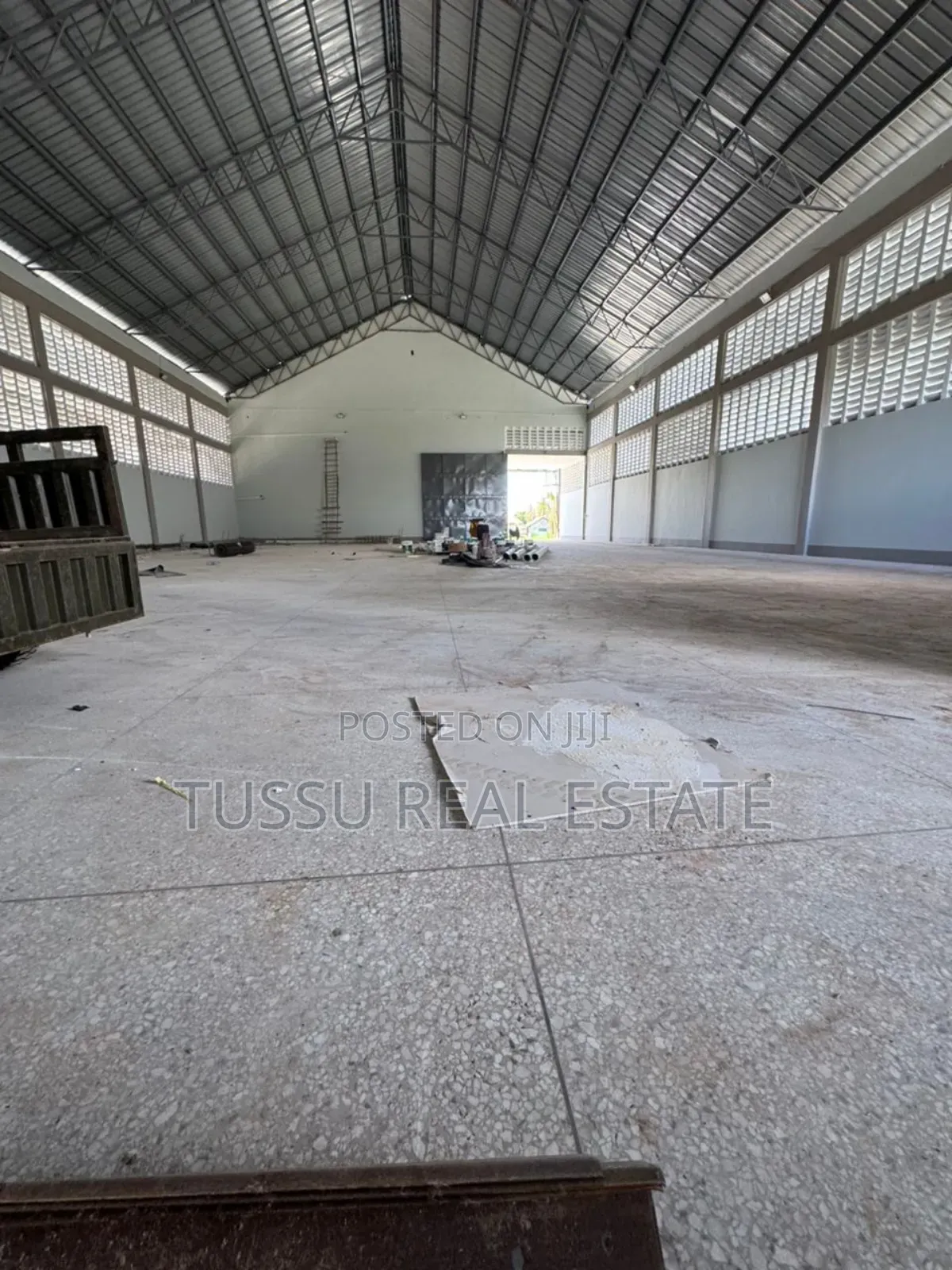 Warehouse for Rent Ununio DSM in Kunduchi