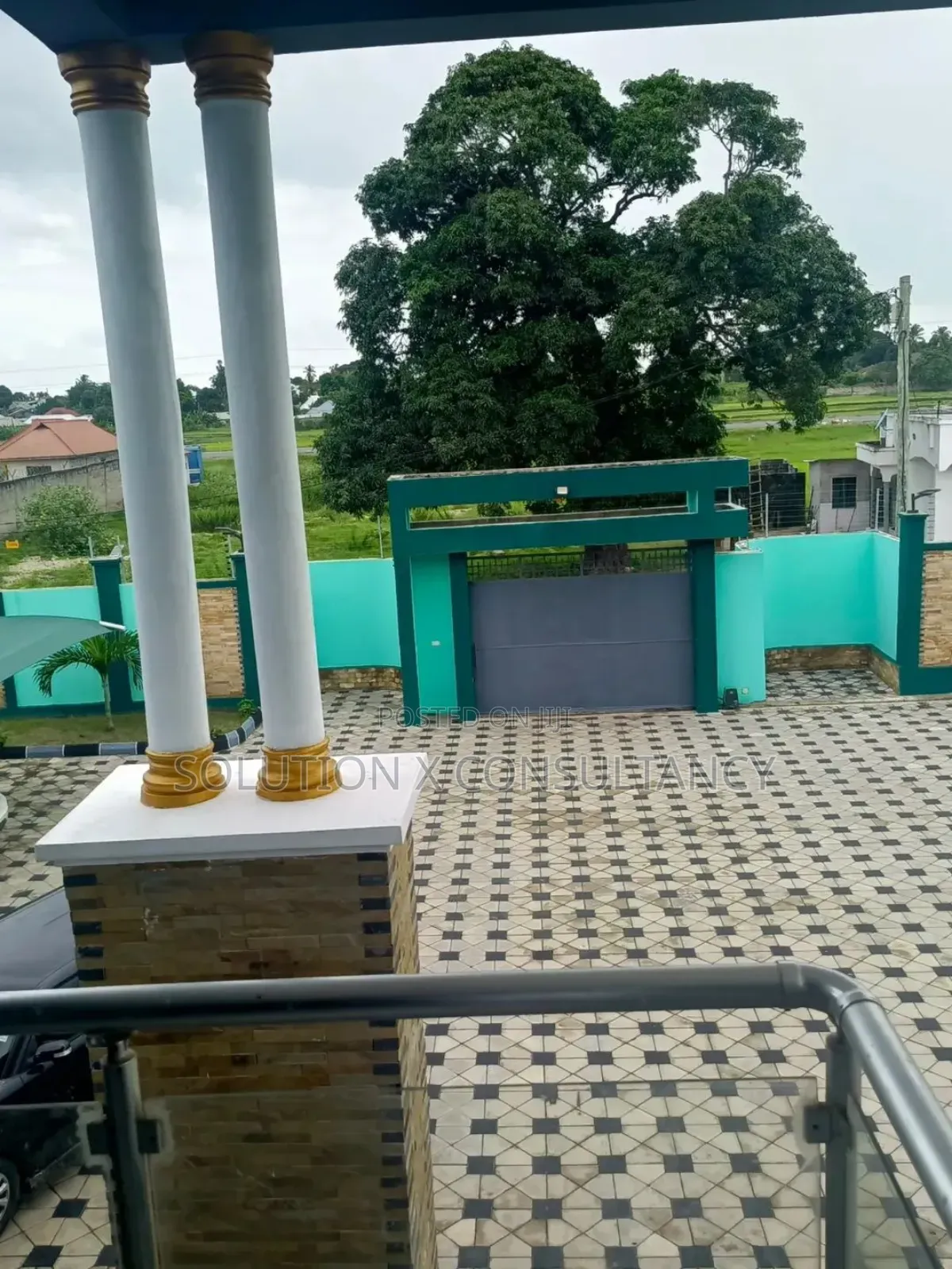 Furnished 4bdrm House in Kiromo for sale in Kiromo