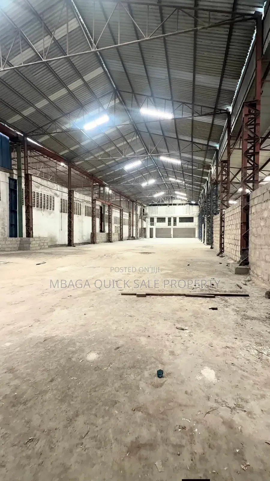 2 Godowns the Same Compound Area SQM 4300 for Sale at Mbagala Zakiem in Mbagala