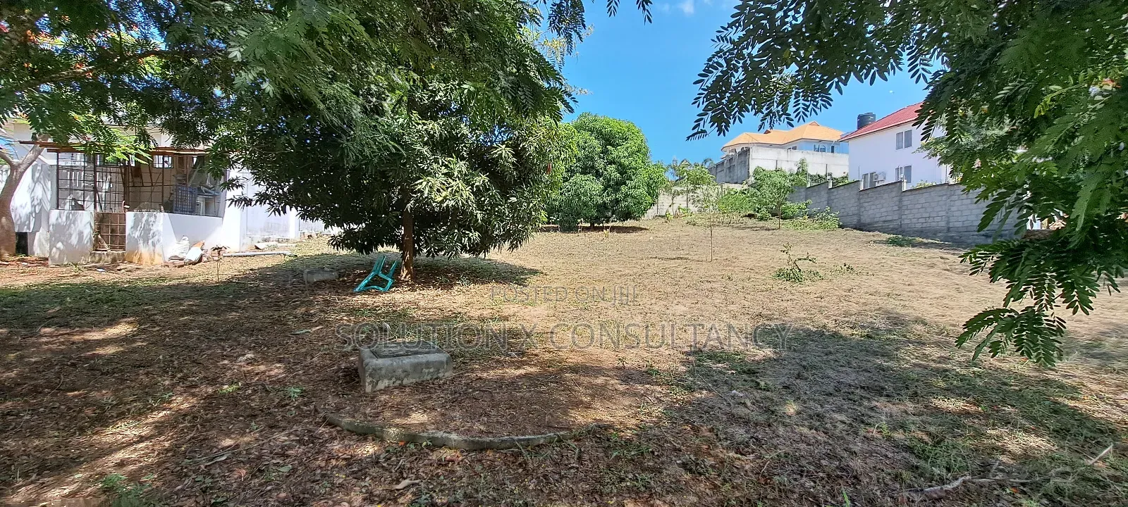 Kiwanja Kinauzwa Bunju B Sokoni in Bunju