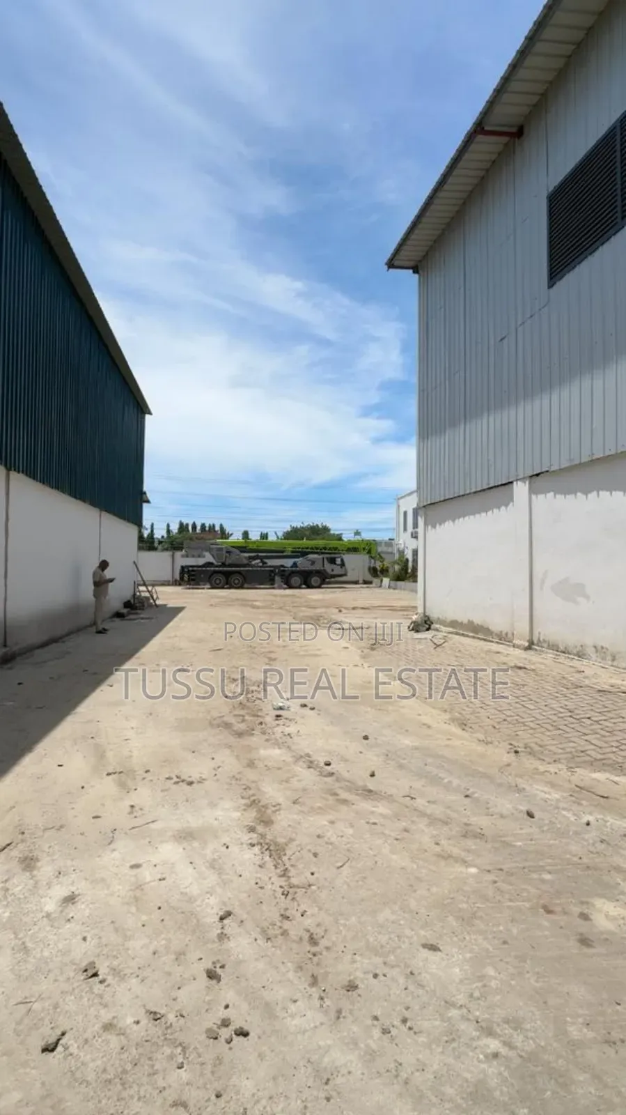Warehouse for Rent Mbezibeach Africana in Mbezi Beach