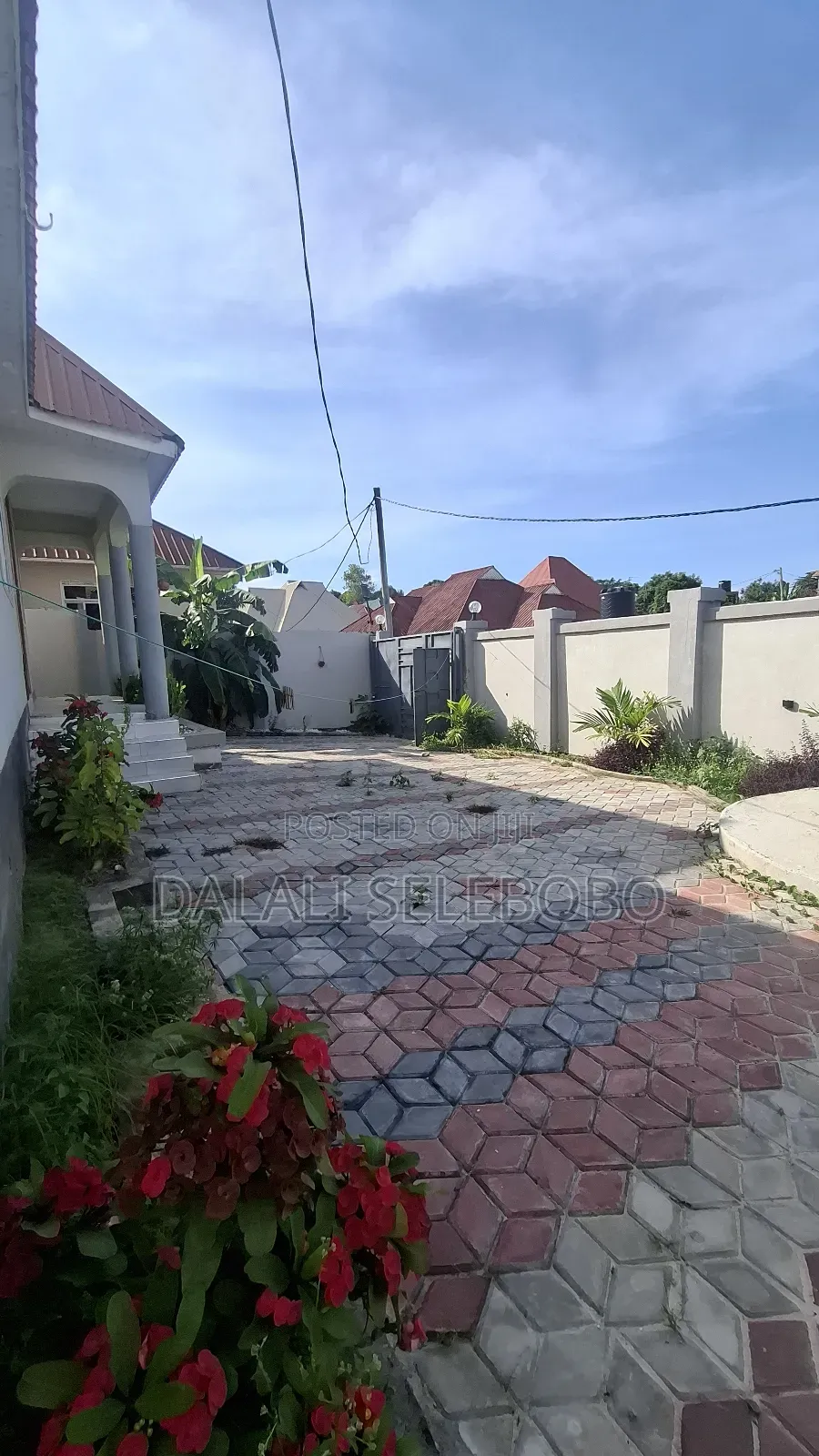 3bdrm Bungalow in Kinyerezi for sale in Kinyerezi