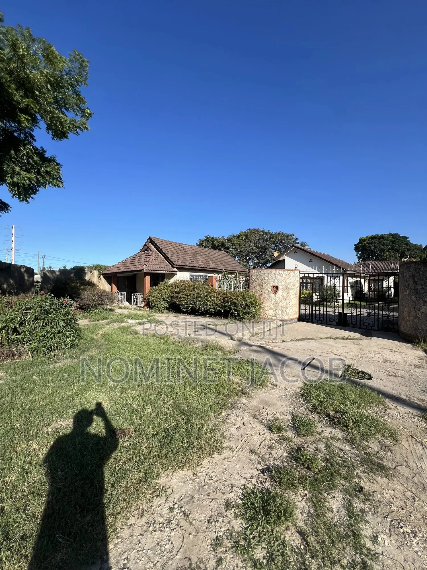 Plot for Sale CQMT 2000 Bei Dollar 800,000 in Mbezi Beach