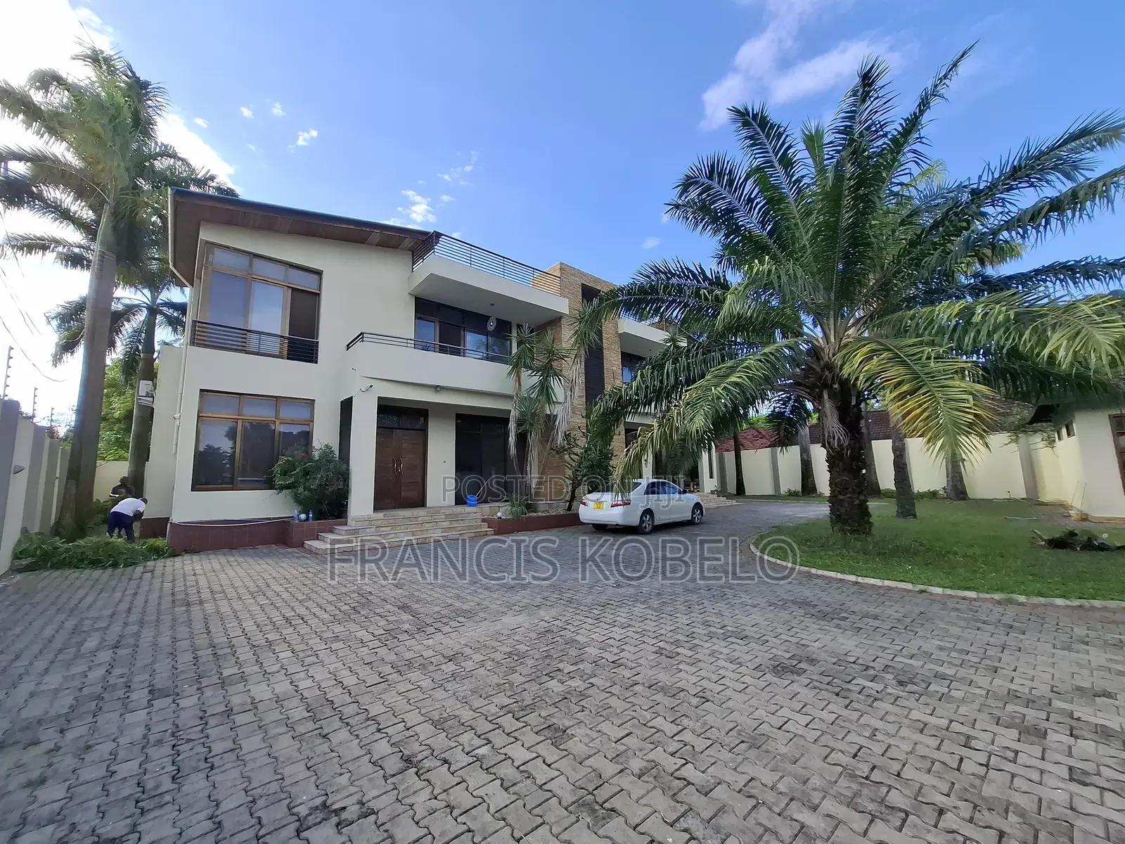 Furnished 4bdrm Villa in Mikocheni for rent in Mikocheni
