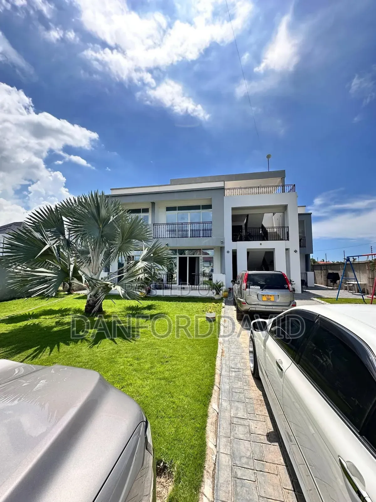 5bdrm House in Kahwa Real Estate, Mbweni for sale in Mbweni