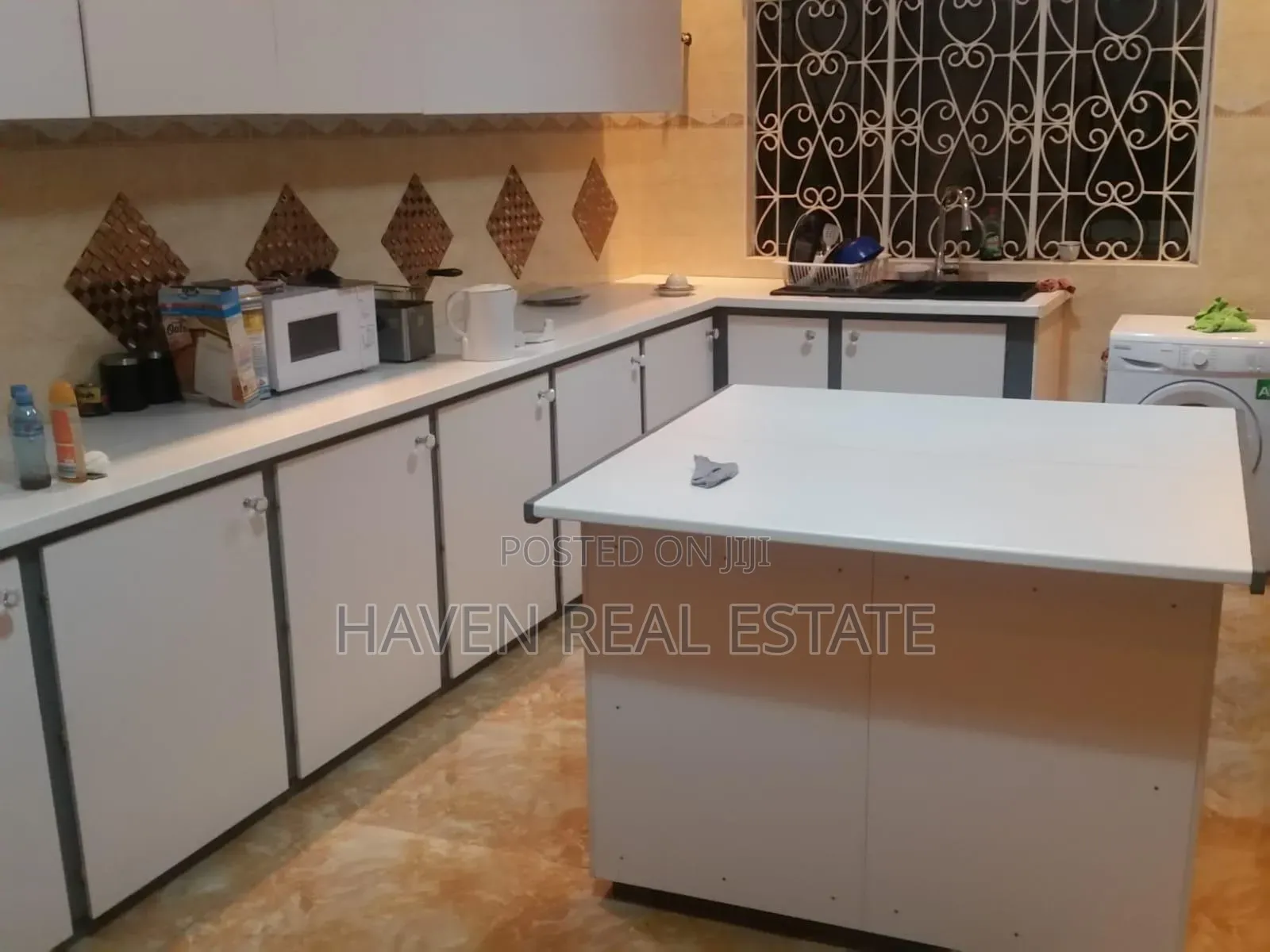 Furnished 4bdrm House in Mjini for rent in Mjini