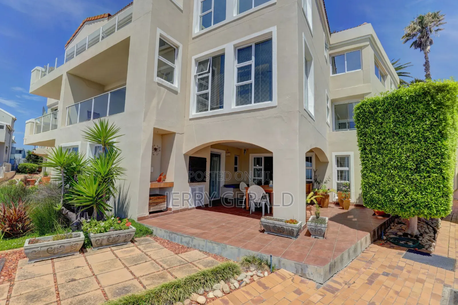 3bdrm Apartment in Kinondoni, Mikocheni for rent in Mikocheni