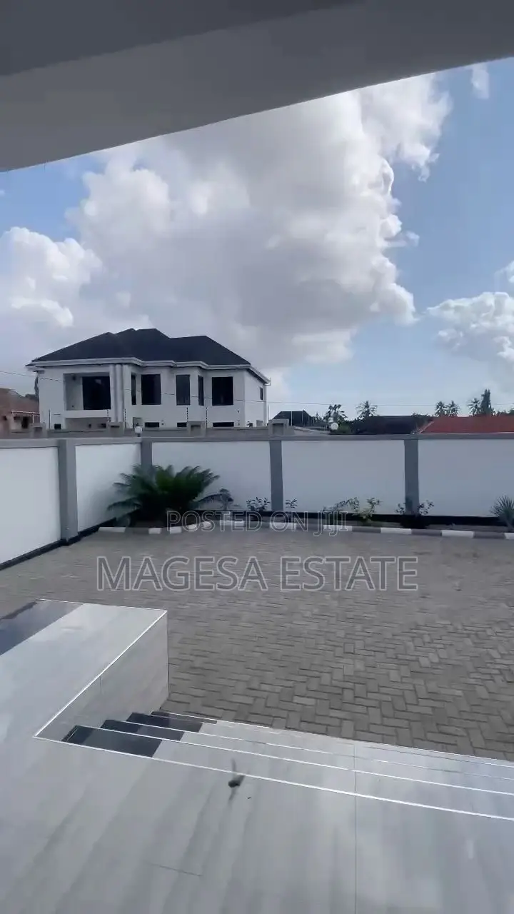 4bdrm House in Magesa Estate, Mbezi Beach for sale in Mbezi Beach