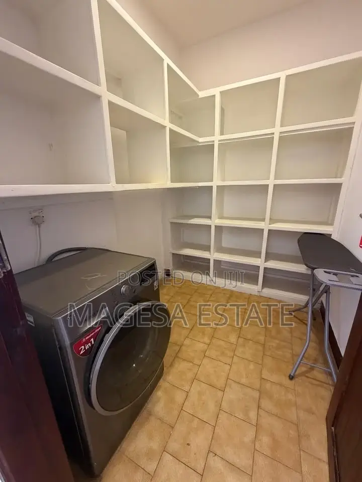 Furnished 4bdrm Apartment in Masaki for rent in Masaki