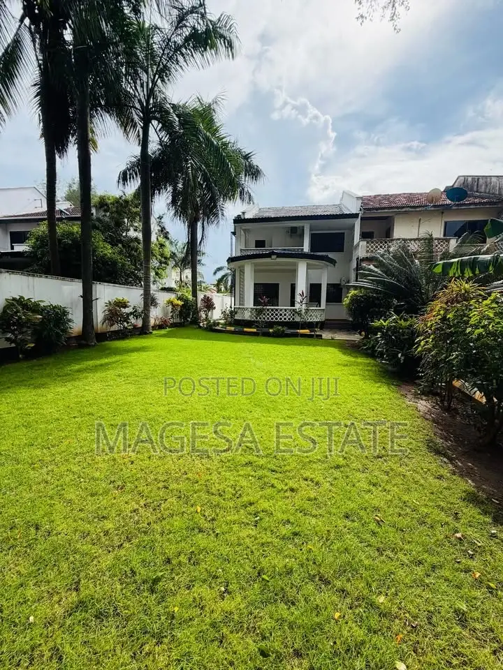 Furnished 4bdrm Apartment in Masaki for rent in Masaki