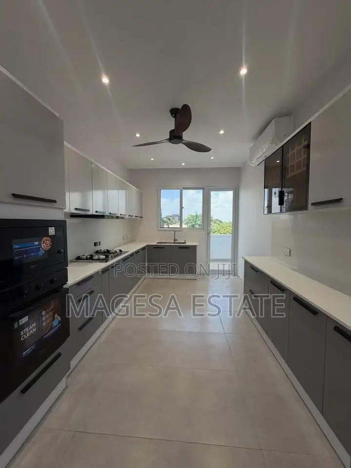 Furnished 3bdrm Apartment in Masaki for rent in Masaki