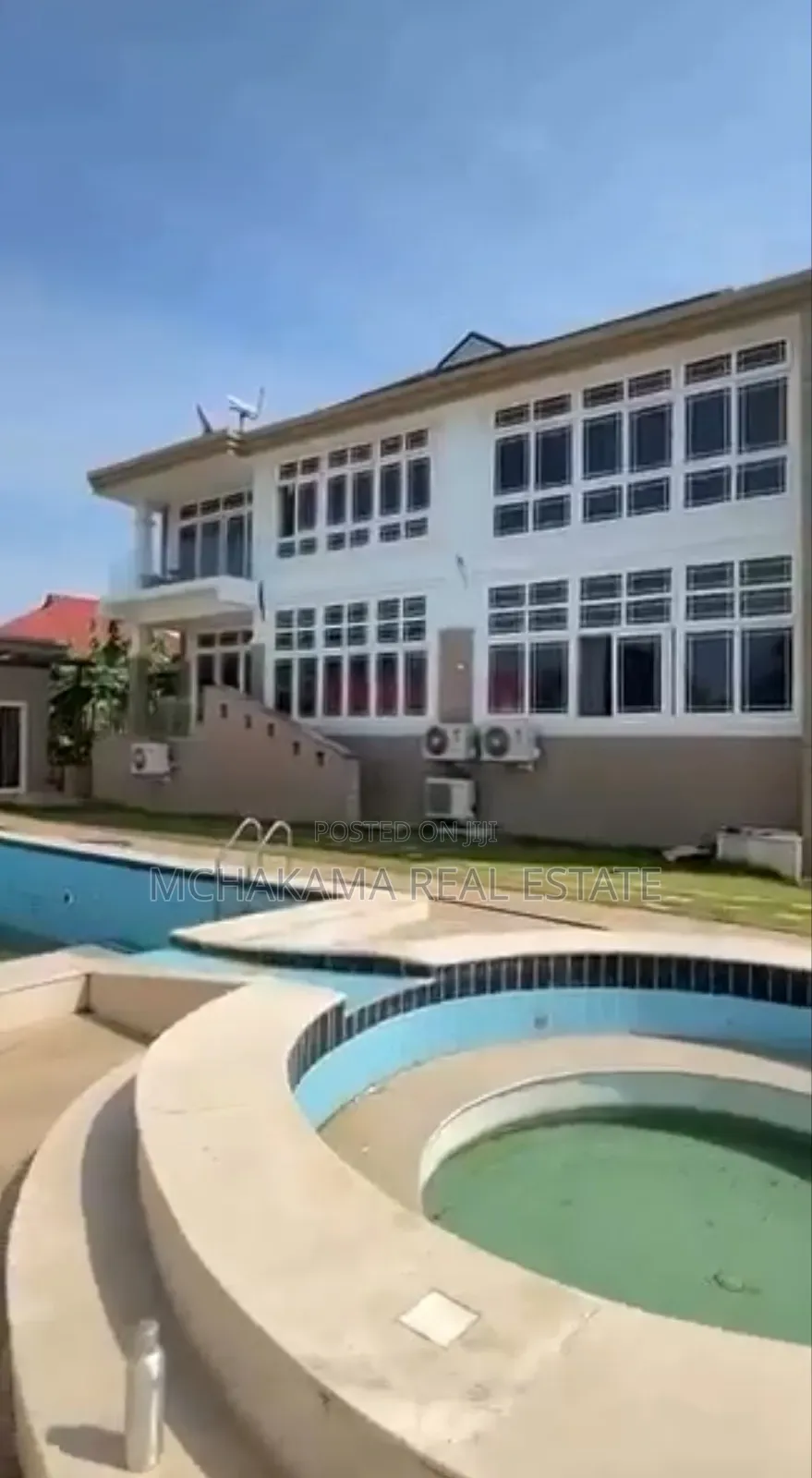 6bdrm Block of Flats in Mchakama Real Estate, Mbweni for sale in Mbweni