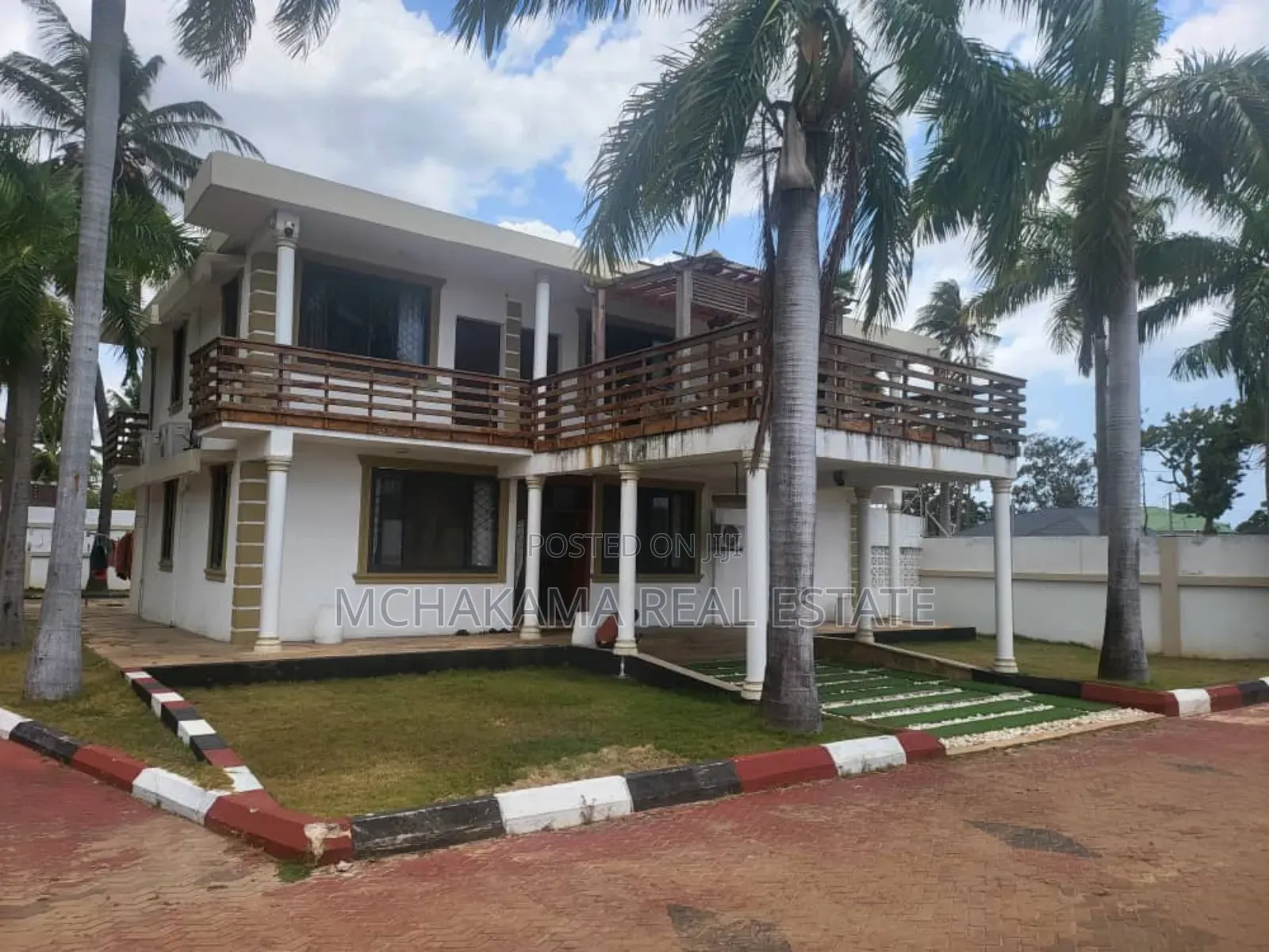 3bdrm Block of Flats in Mchakama Real , Mbezi Beach for sale in Mbezi Beach