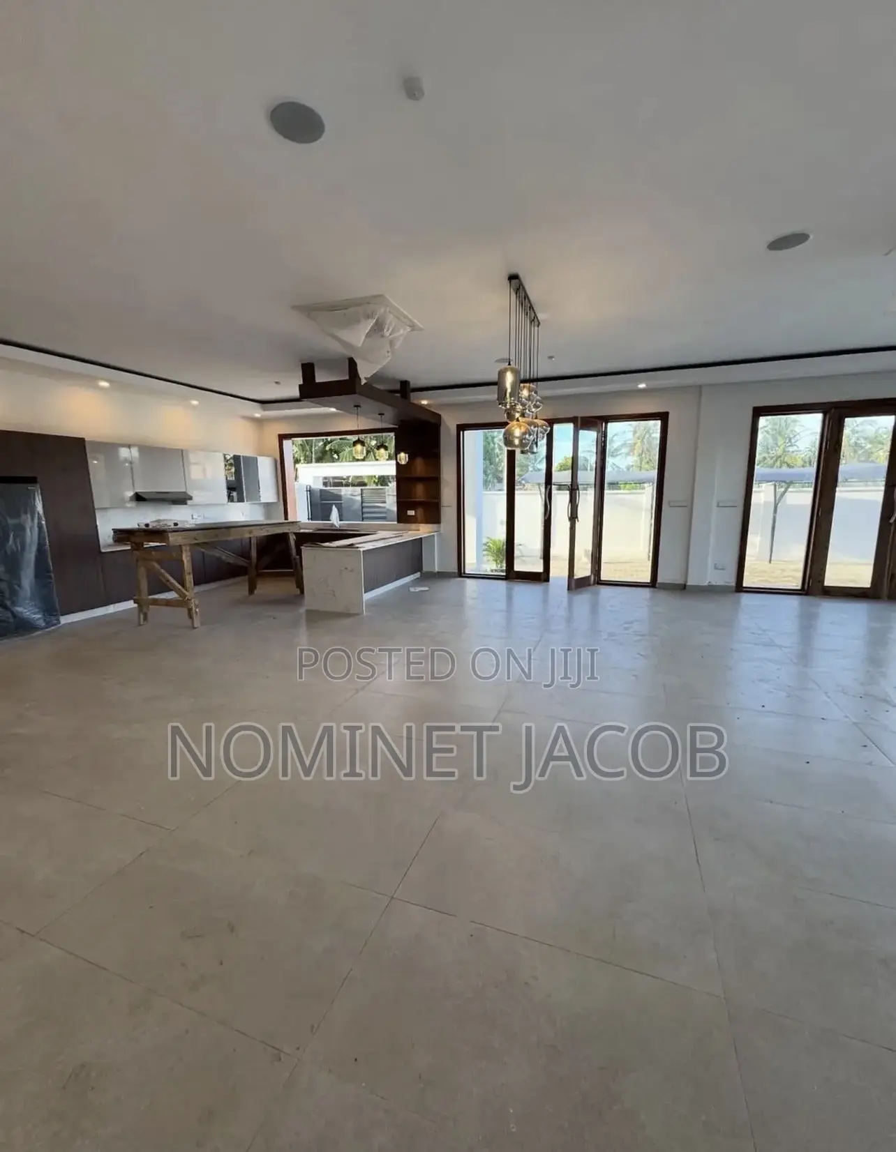 5bdrm House in Kigamboni Dar Es for sale in Kigamboni