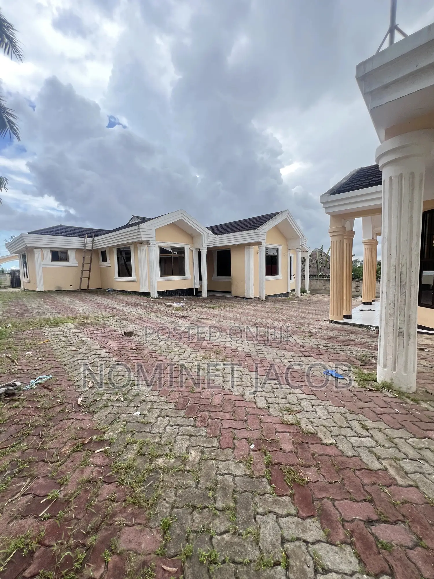 4bdrm House in Mivumoni Madale, Kunduchi for rent in Kunduchi