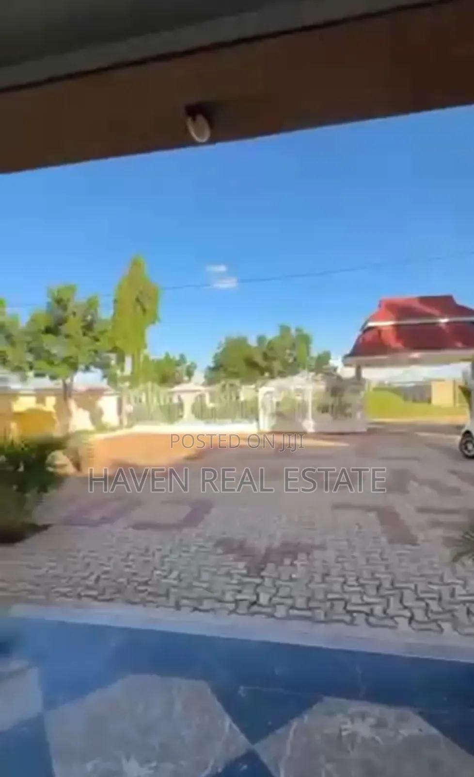 Lodge Inauzwa Dodoma Mjini in Bahi