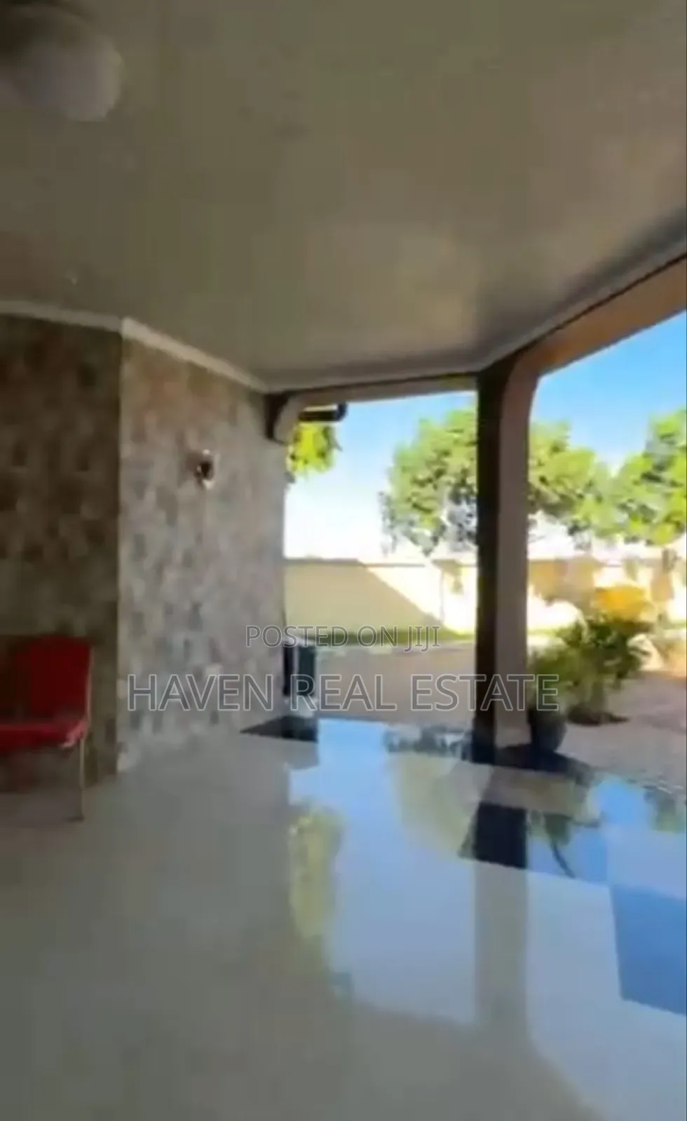Lodge Inauzwa Dodoma Mjini in Bahi