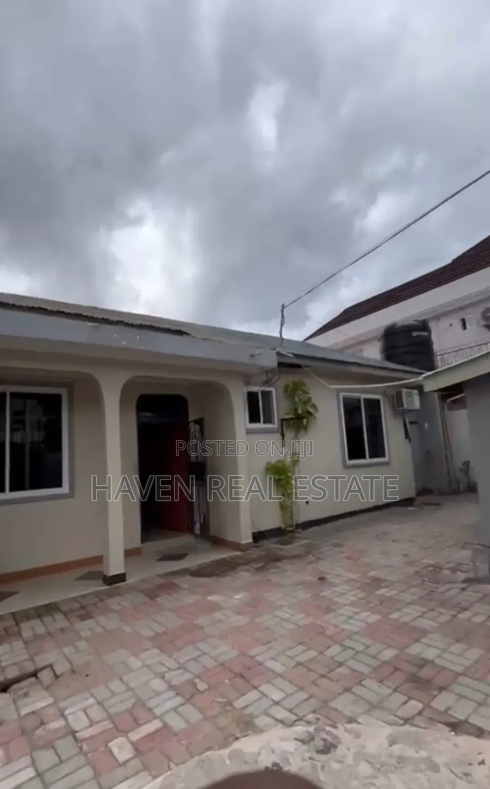 3bdrm House in Kinondoni for sale in Kinondoni