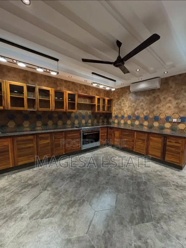 Furnished 3bdrm Apartment in Upanga for rent in Upanga West