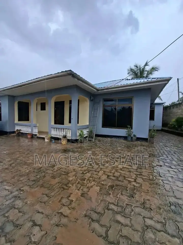 3bdrm House in Goba for rent in Goba
