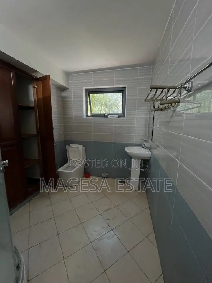 4bdrm Apartment in Masaki for rent in Masaki