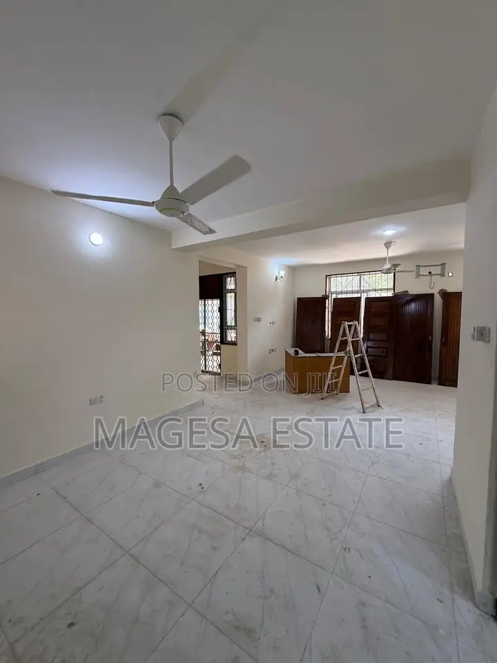 4bdrm Apartment in Masaki for rent in Masaki