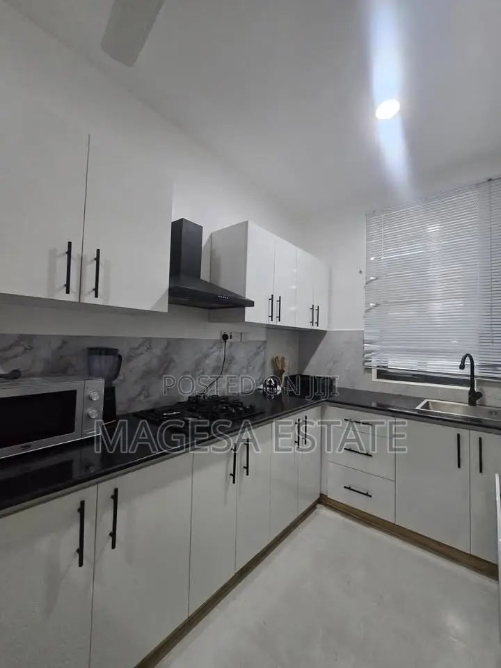 Furnished 1bdrm Apartment in Oyster Bay for rent in Oyster Bay