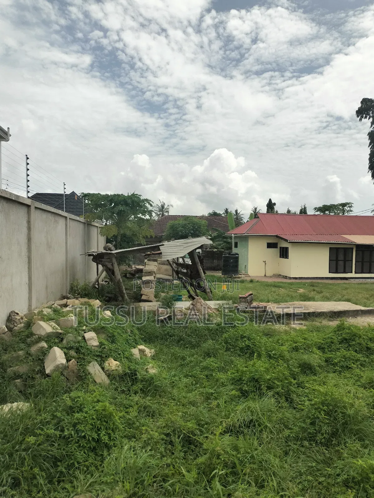 Plot for Sale Mbezibeach Africana in Mbezi Beach