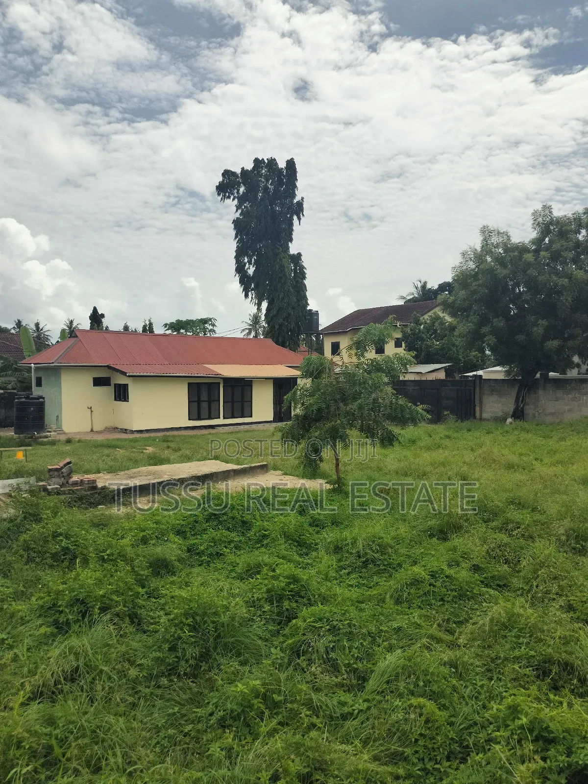 Plot for Sale Mbezibeach Africana in Mbezi Beach