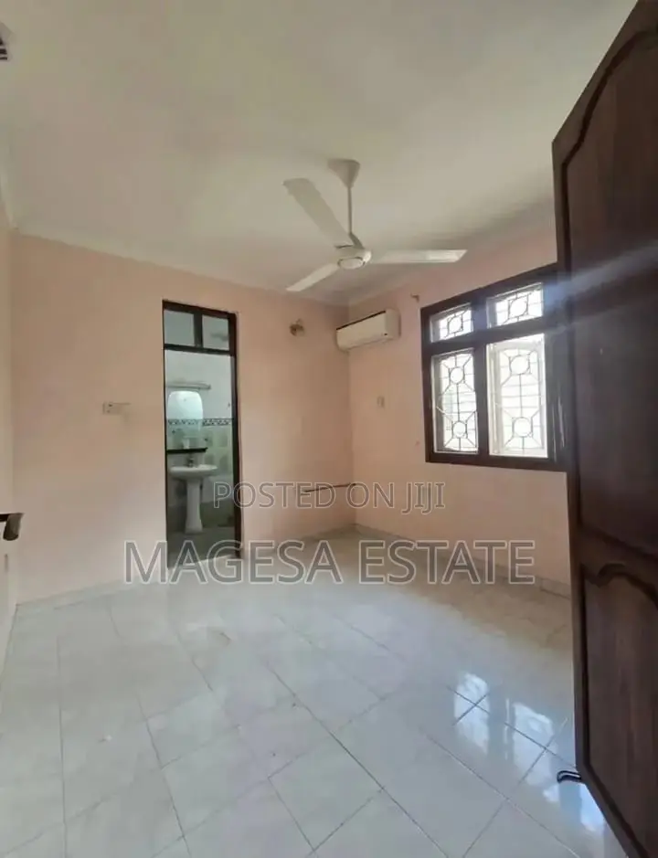 7bdrm House in Mikocheni for rent in Mikocheni