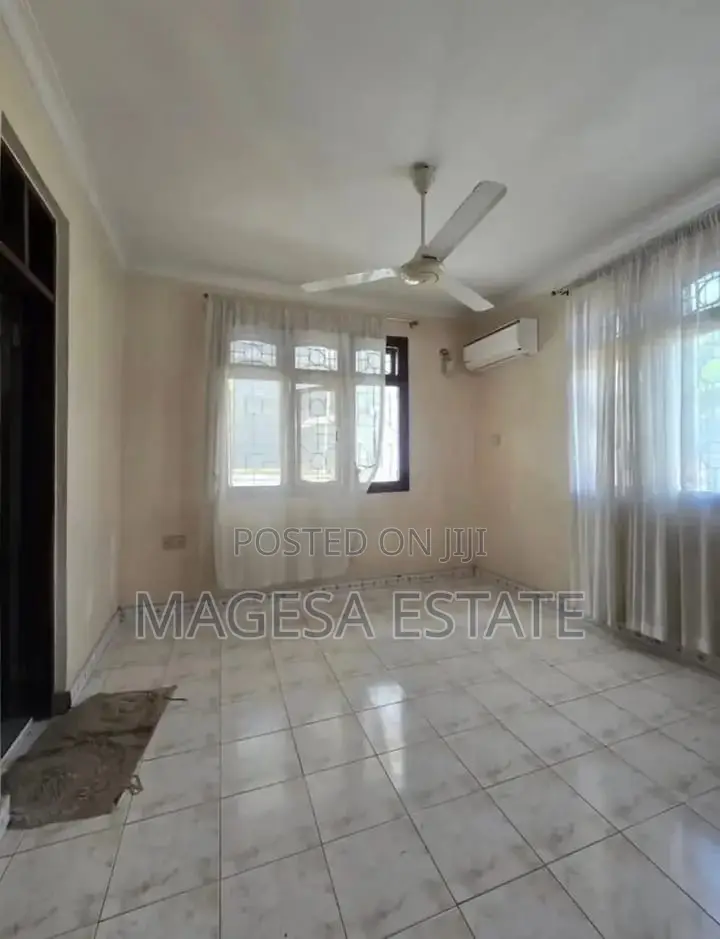7bdrm House in Mikocheni for rent in Mikocheni