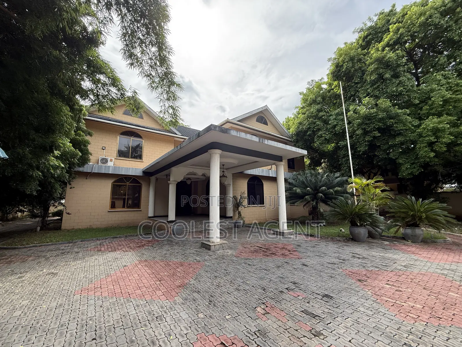 5bdrm Mansion in Coolest Estate, Masaki for rent in Masaki