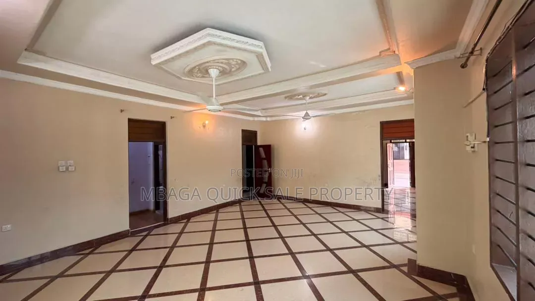 7bdrm House in Mikocheni for rent in Mikocheni