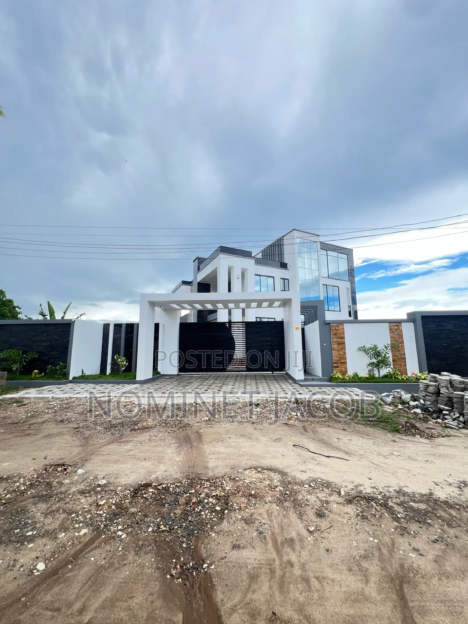 6bdrm House in Mbweni Jkt Dar Es for sale in Mbweni